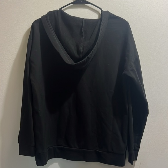 Victoria sport vneck hoodie size small - Picture 3 of 5